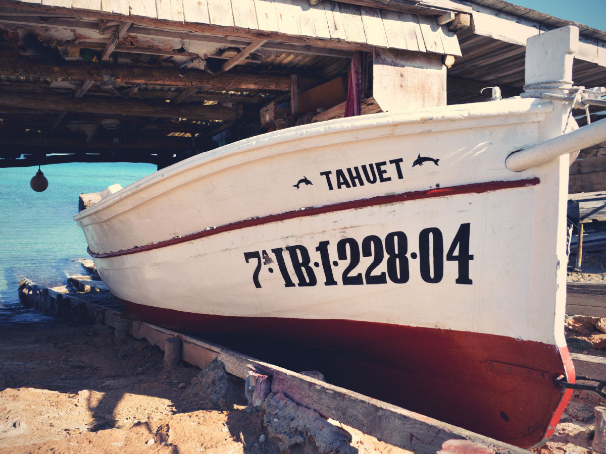 Tahuet Boat